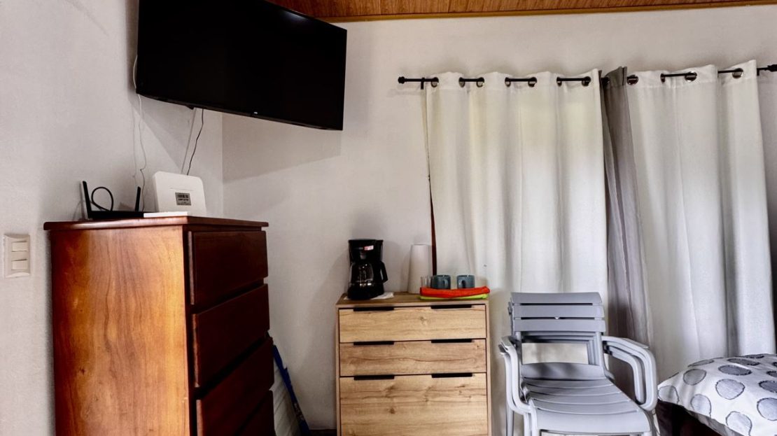 For Sale Eco-Friendly Cabin Surrounded by Nature 40 Minutes from La Fortuna