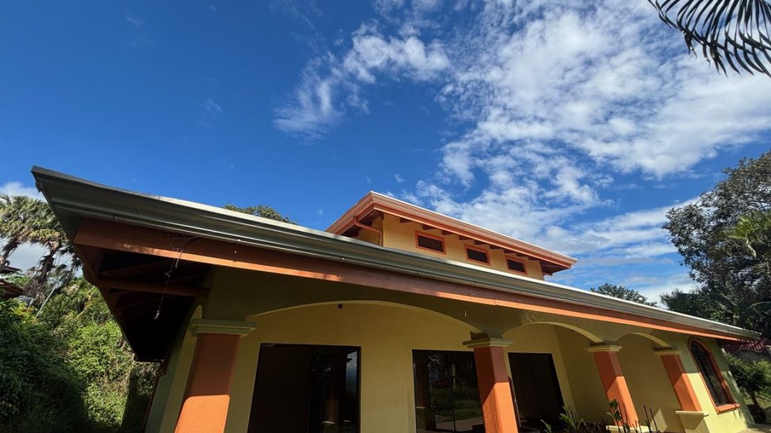 Your new fixer-upper opportunity in Atenas