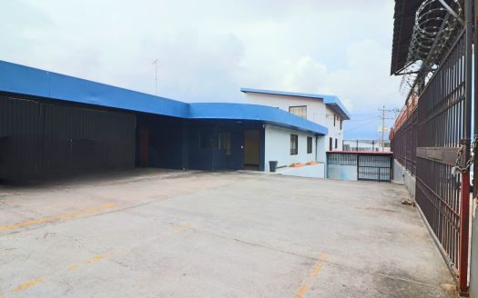 For Rent-Commercial property in la Uruca-VH