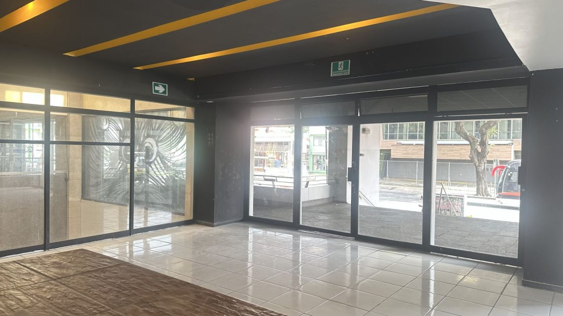 Commercial space for sale in Edificio Centro Colón