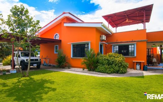 Parrita>Esterillos For Sale 102075 | RE/MAX Costa Rica Real Estate
