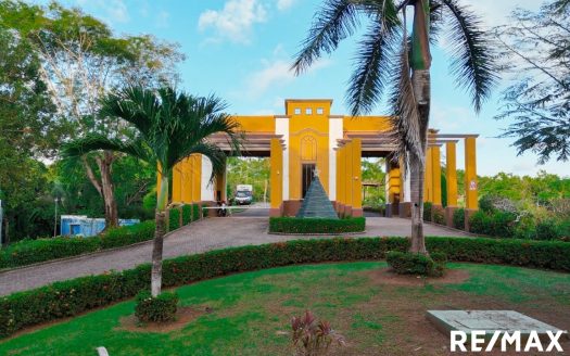 Parrita>Esterillos For Sale 97051 | RE/MAX Costa Rica Real Estate