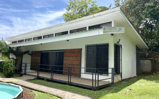 Parrita>Esterillos>Esterillos Oeste For Sale 97631 | RE/MAX Costa Rica Real Estate