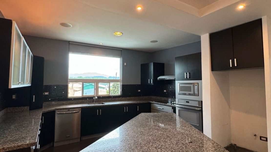 Costa Rica Real Estate