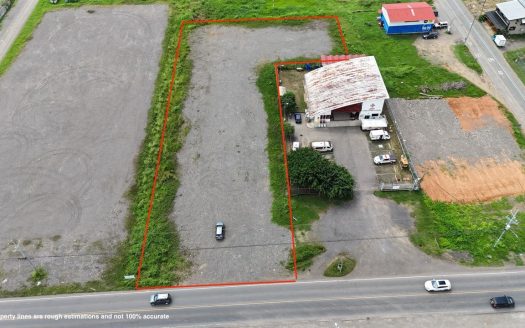 Commercial Lot along a tourist route on highway between Jaco and Quepos – all services are connected