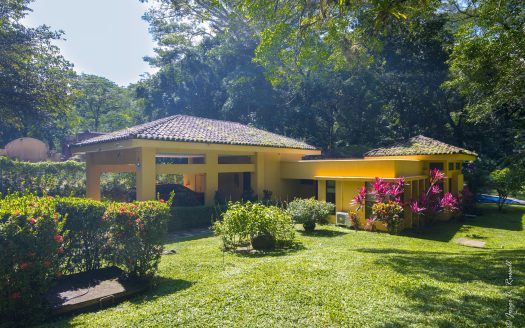 Tárcoles For Sale 99924 | RE/MAX Costa Rica Real Estate