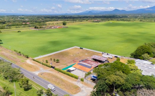 High-Potential Commercial Property on the Pan-American Highway – Liberia