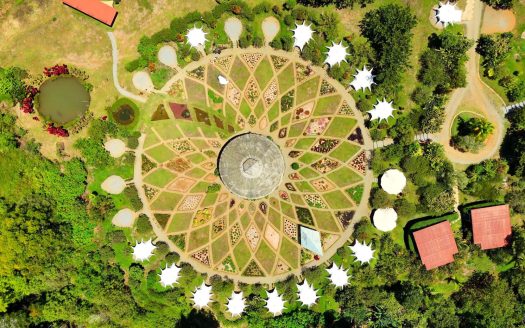 Beautiful Lot for sale In The Heart Of RISE Community – 7,171 sqmt With Loving Views And Creeks In Santa Elena.