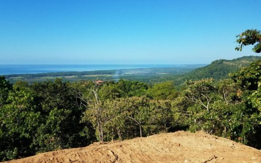 Panoramic Ocean Views in a Prime Gated Community