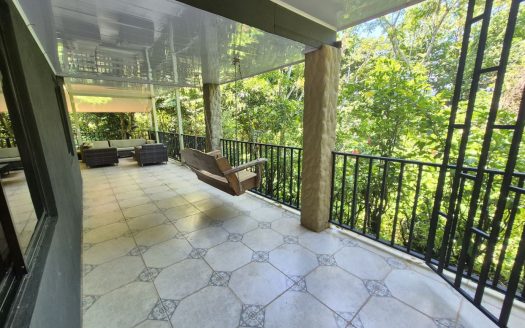 Jungle Retreat with Modern Comforts – Platanillo, Costa Rica