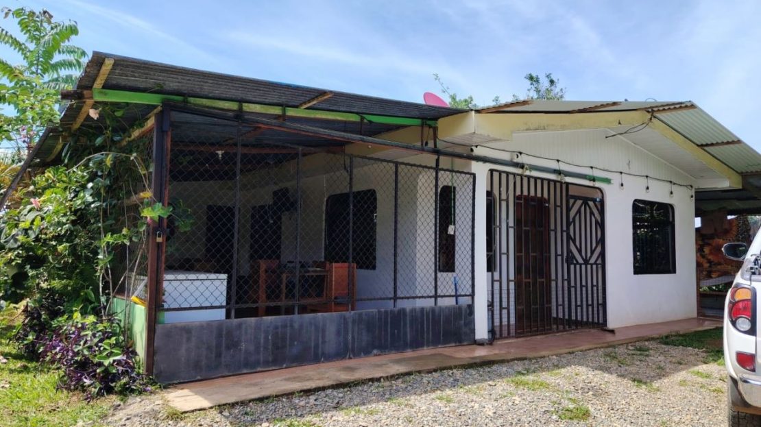 Spacious 108 M² Home For Sale In Elevated