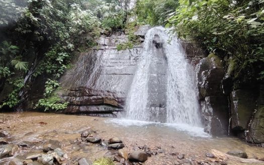 For Sale – Unique Property With Springs, Waterfalls & Ancient Mountains