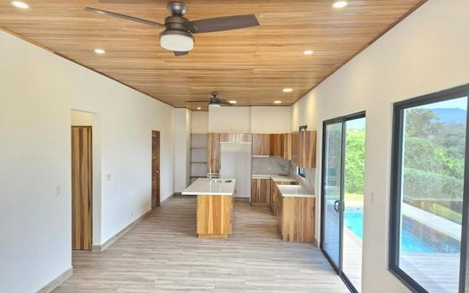 Alquiler de Casa en Atenas 2