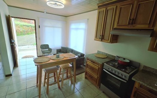 BEAUTIFUL HOUSE FOR SALE IN SANTA ELENA, PEREZ ZELEDON