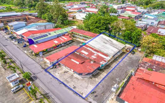 ¡Investment Opportunity: Prime Commercial Property with High Revenue Potential and great Location!