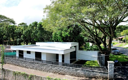 Brand new home for sale in the scenic town Concepción