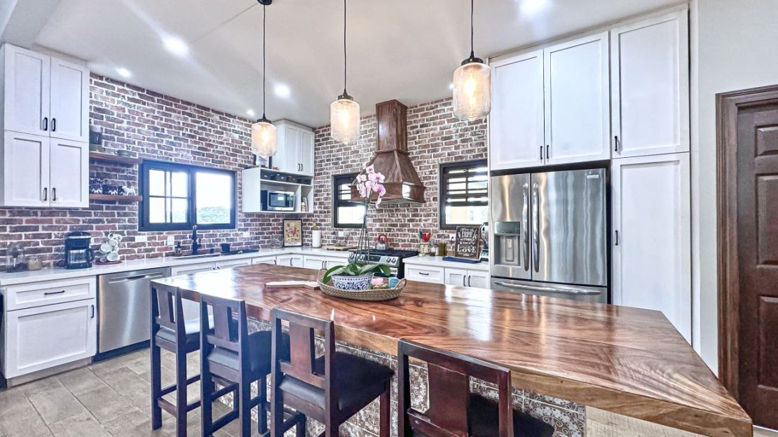 Costa Rica Real Estate