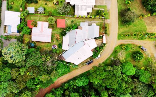 House With Guaranteed Extra Income: Live Peacefully In Otro Mundo, Morazan