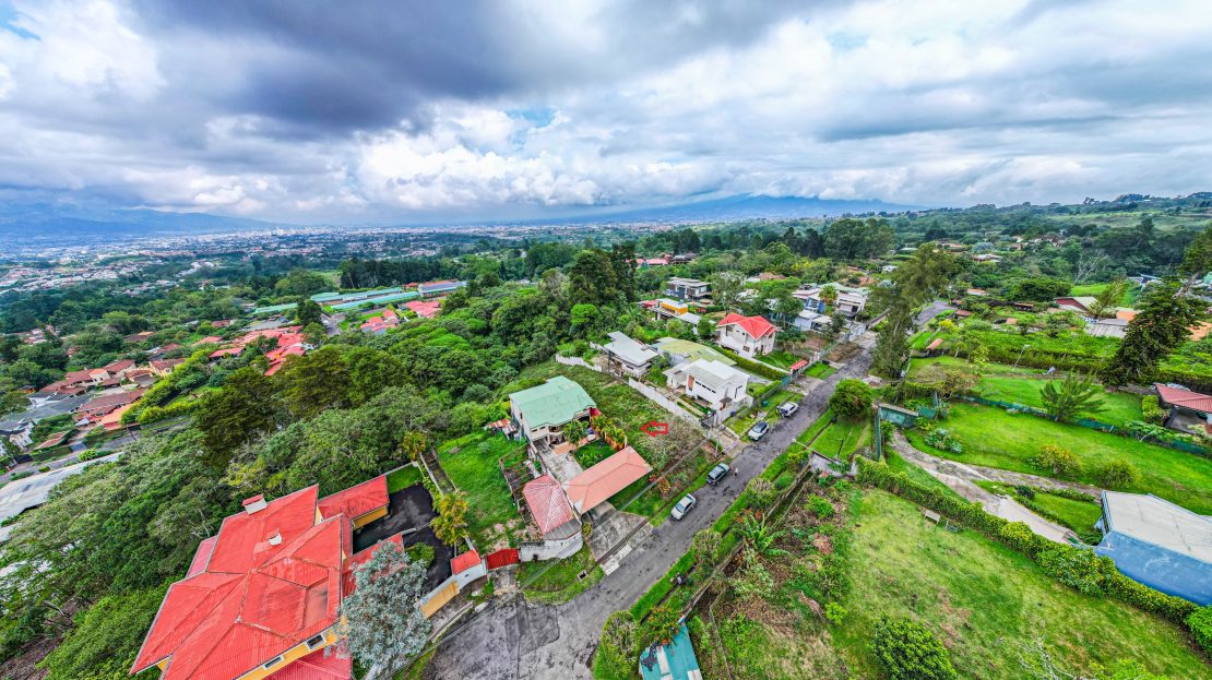 Build your dream home in Residencial las Cumbres