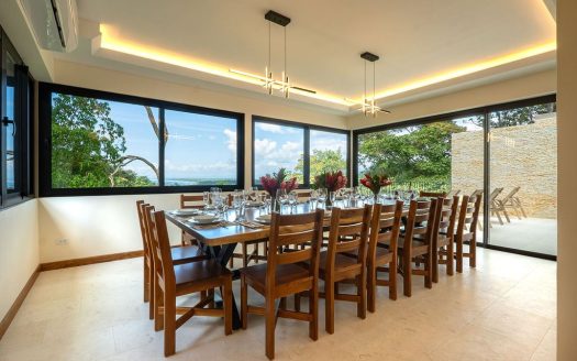 American luxury where the mountains meet the Pacific