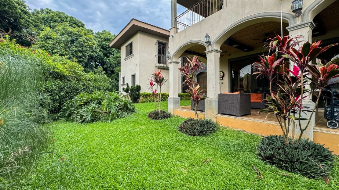 Costa Rica Real Estate