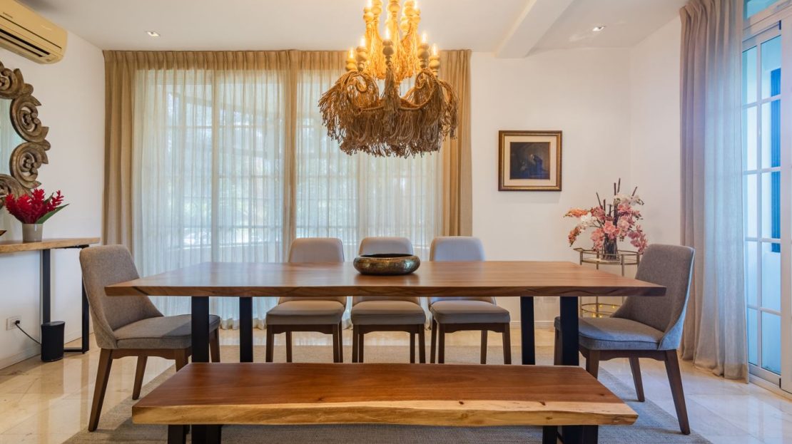 Incredible furnished apartment FOR SALE in Calle del Country Escazu