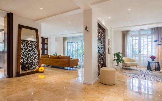 Incredible furnished apartment FOR SALE in Calle del Country Escazu, San José, Costa Rica