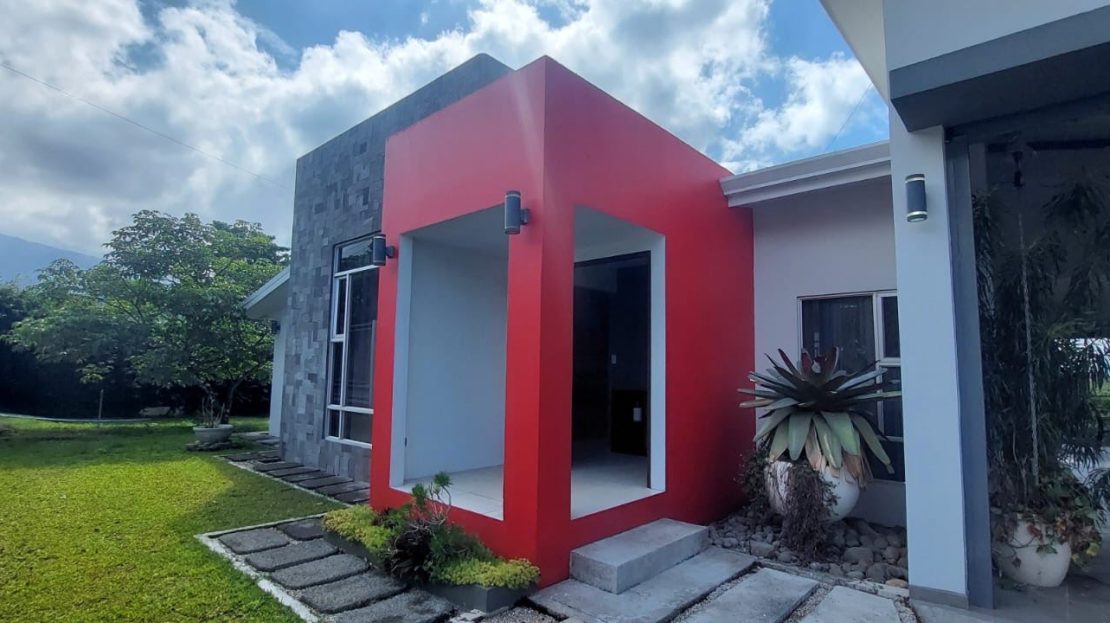 House for rent in Grecia Mountains