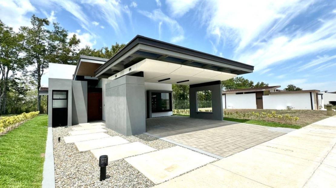 Costa Rica Real Estate