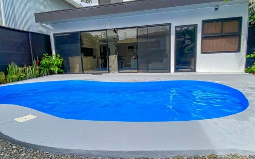 3-Bedroom Home with Pool & Rancho in Uvita – Near the Beach