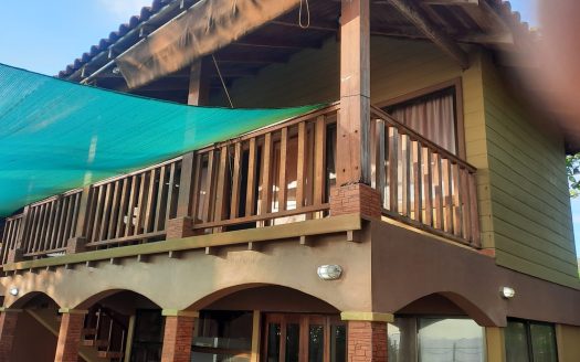SALE BEACH FRONT HOUSE PLAYA TIVIVES – PUNTARENAS