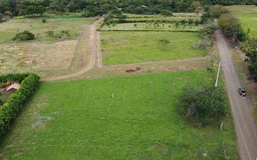 Lots for Sale – 1 km north of the National Production Council (CNP) warehouses