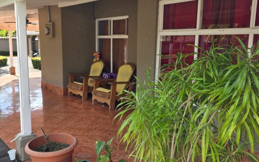 Tropical 2-Bedroom Poolside Condo