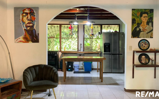 Golfito Jungle House