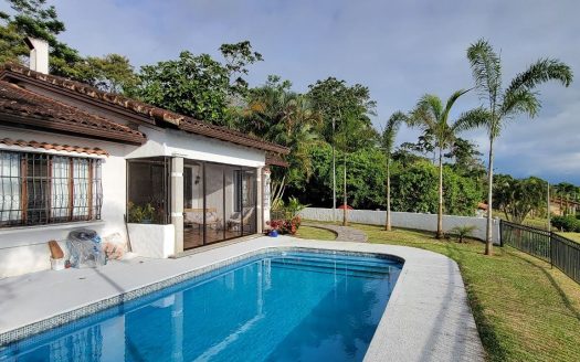 Lake Arenal Guanacaste Hilltop Lake View Home with Pool & Sunset Vistas
