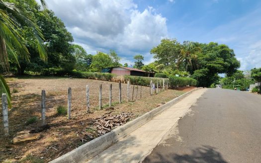 INCREDIBLE LOT WITH PERFECT LOCATION