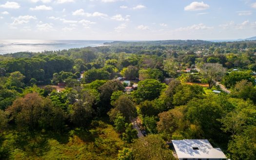 An Elegant Modern Residence with Strong Investment Appeal in Uvita