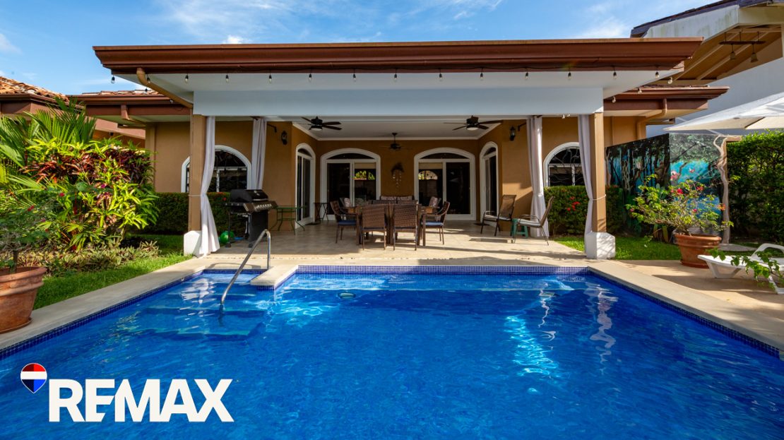 Parrita>Esterillos For Sale 103488 | RE/MAX Costa Rica Real Estate