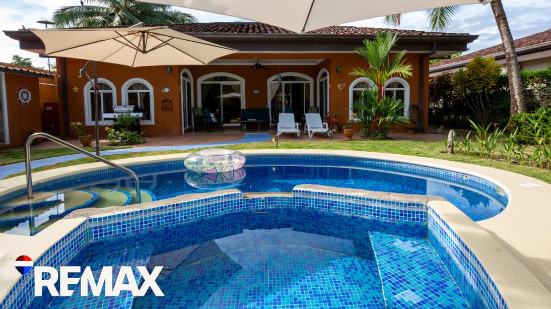 Parrita>Esterillos For Sale 103515 | RE/MAX Costa Rica Real Estate