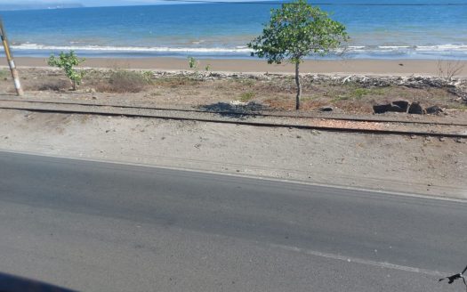 Beachfront House | Puntarenas | Three floors