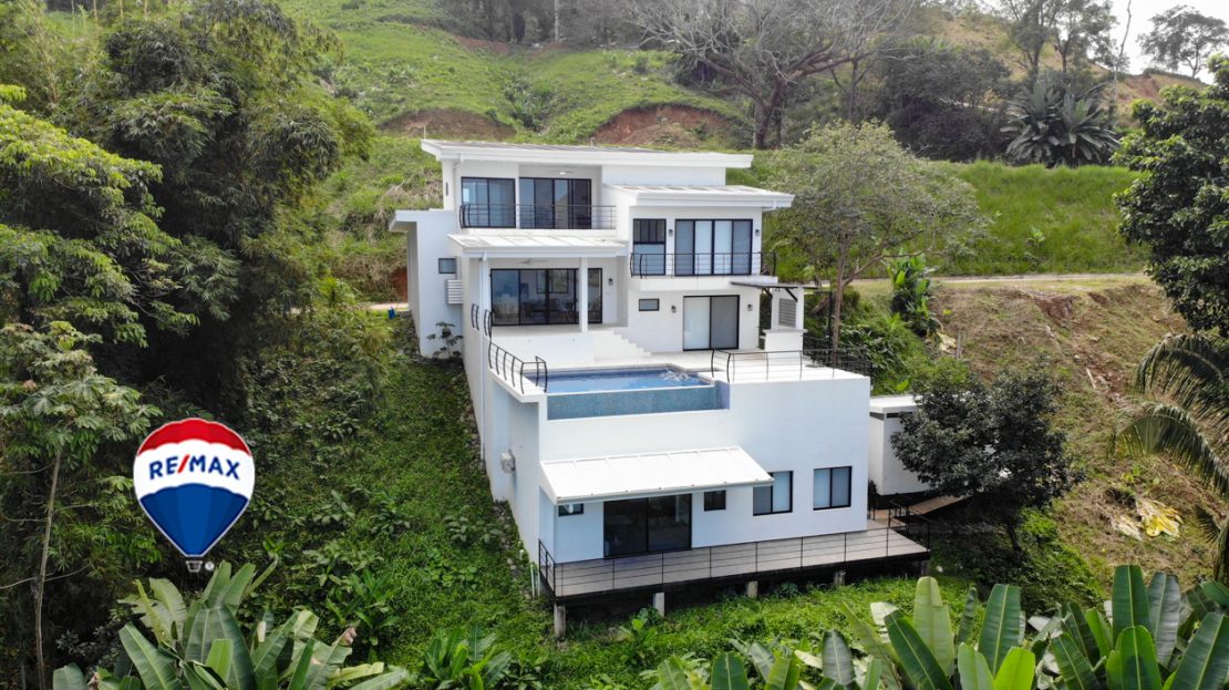 Tárcoles For Sale 88197 | RE/MAX Costa Rica Real Estate