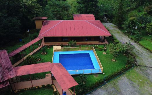 Secluded Wooden Riverfront Home for Sale in Chupulum, Santa Elena, Pérez Zeledón.