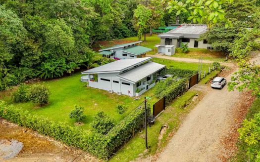 3-Bed Home on Calle Principal Ojochal with River & Jungle