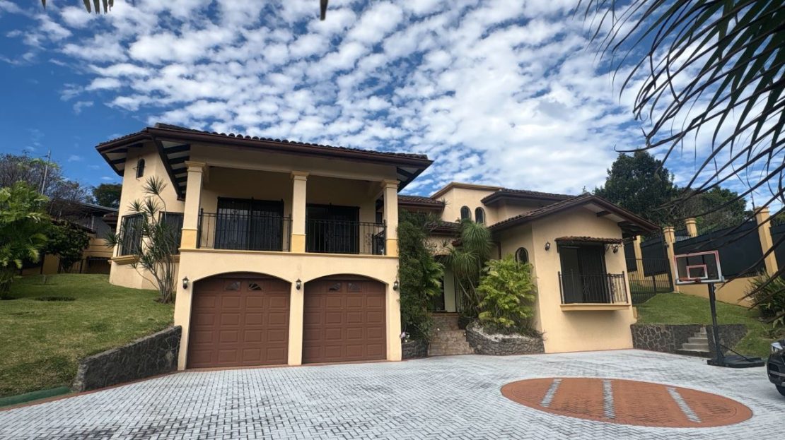 Costa Rica Real Estate