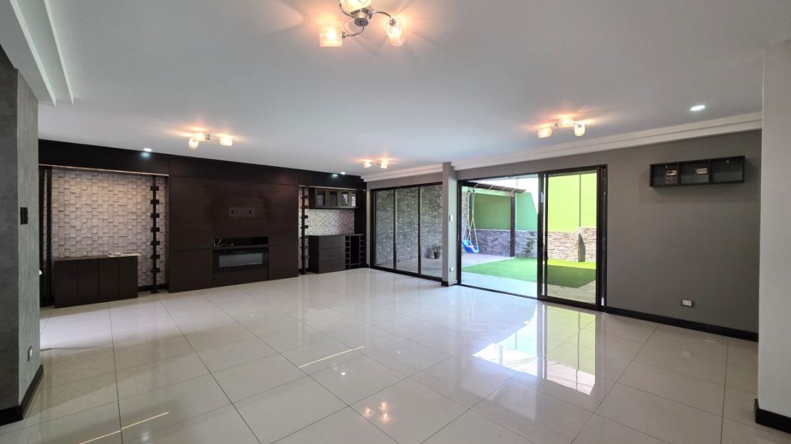 Costa Rica Real Estate