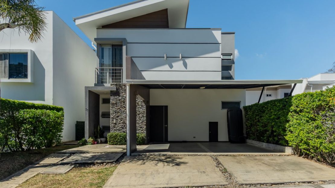 Costa Rica Real Estate