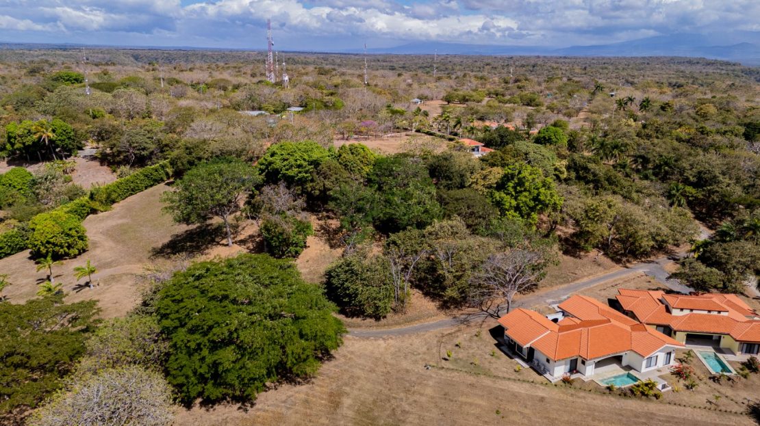 Altos del Roble #56 Lot