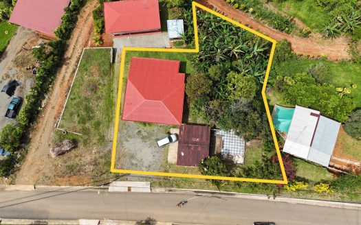 Beautiful Remodeled House For Sale In Santa Elena Perez Zeledon