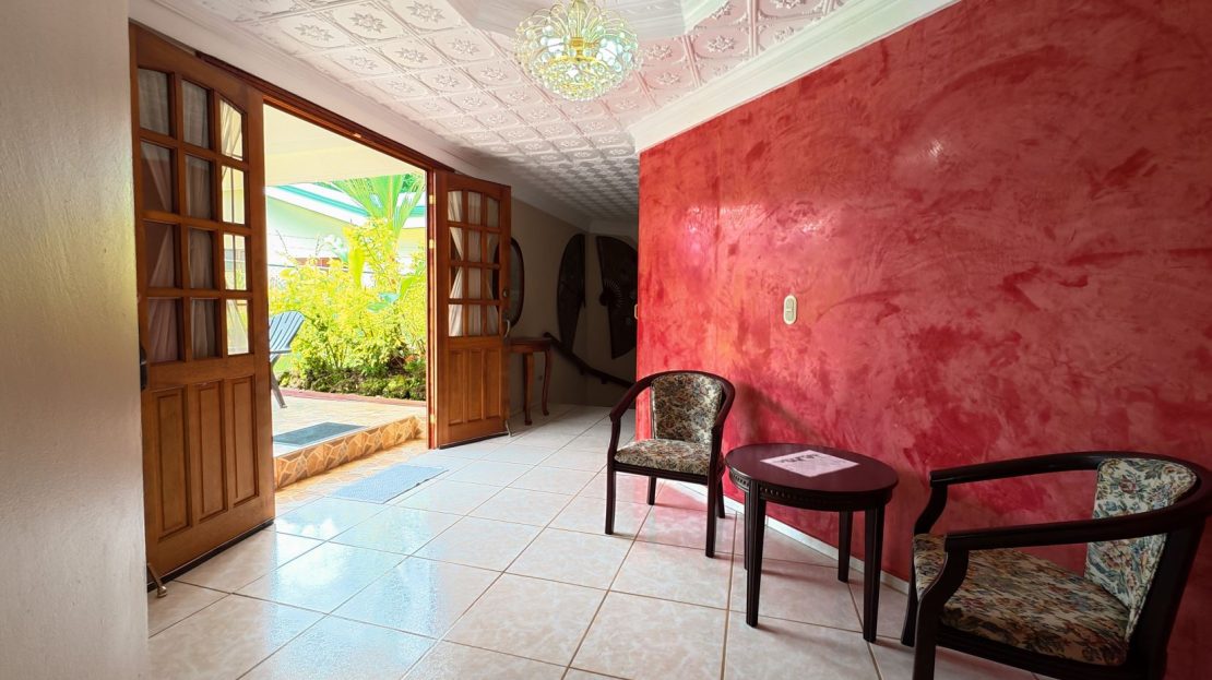 Elegant and classic home for sale  in Downtown Perez Zeledon