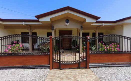 For Sale – Amazing Mountain & City View Home – San Pablo de León Cortés, Costa Rica